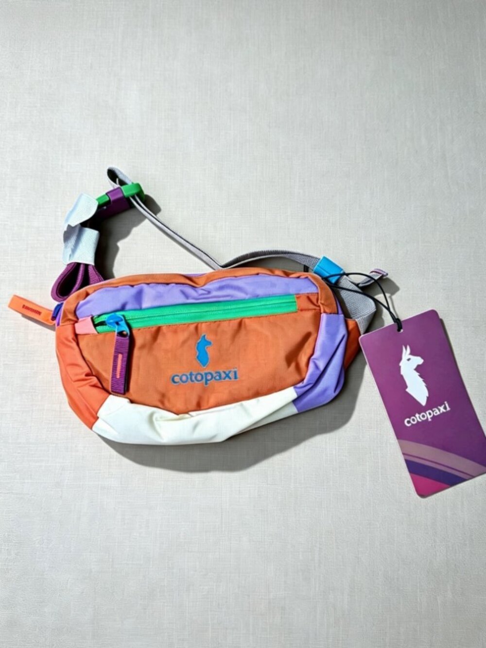 Cotopaxi Del Día Belt Bag NWT